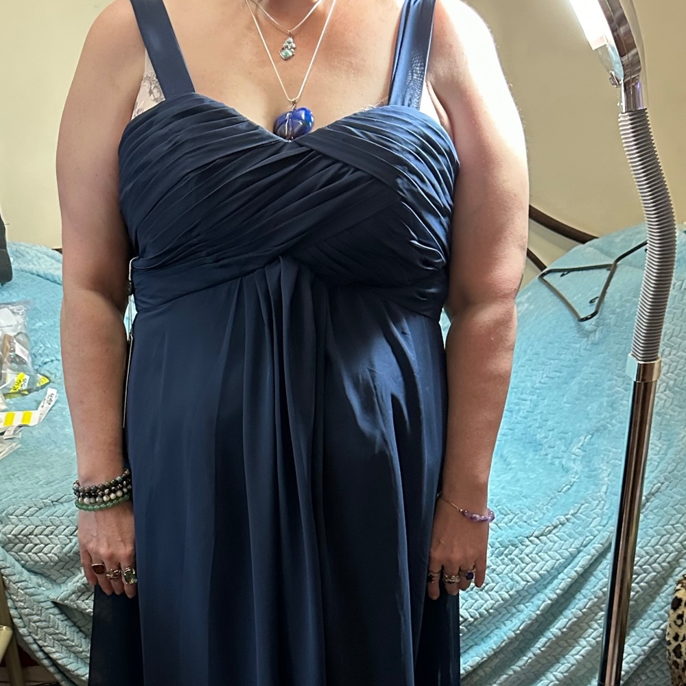 NWT – GK - Beautiful Grace Karin Navy blue floor length formal gown. Sz 16